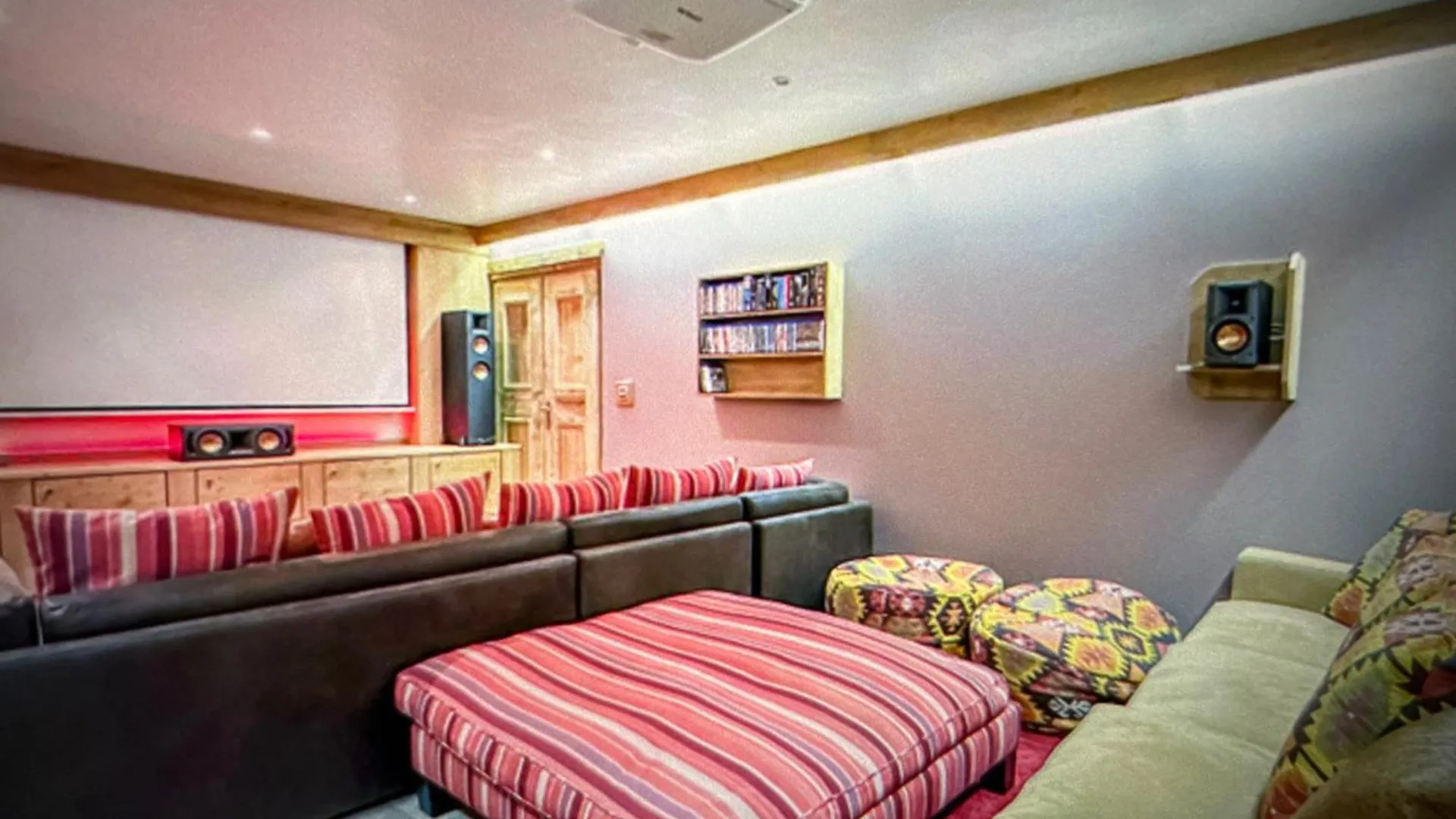 Very Central, Chalet Private Sauna Villa Val Thorens 0*,  France